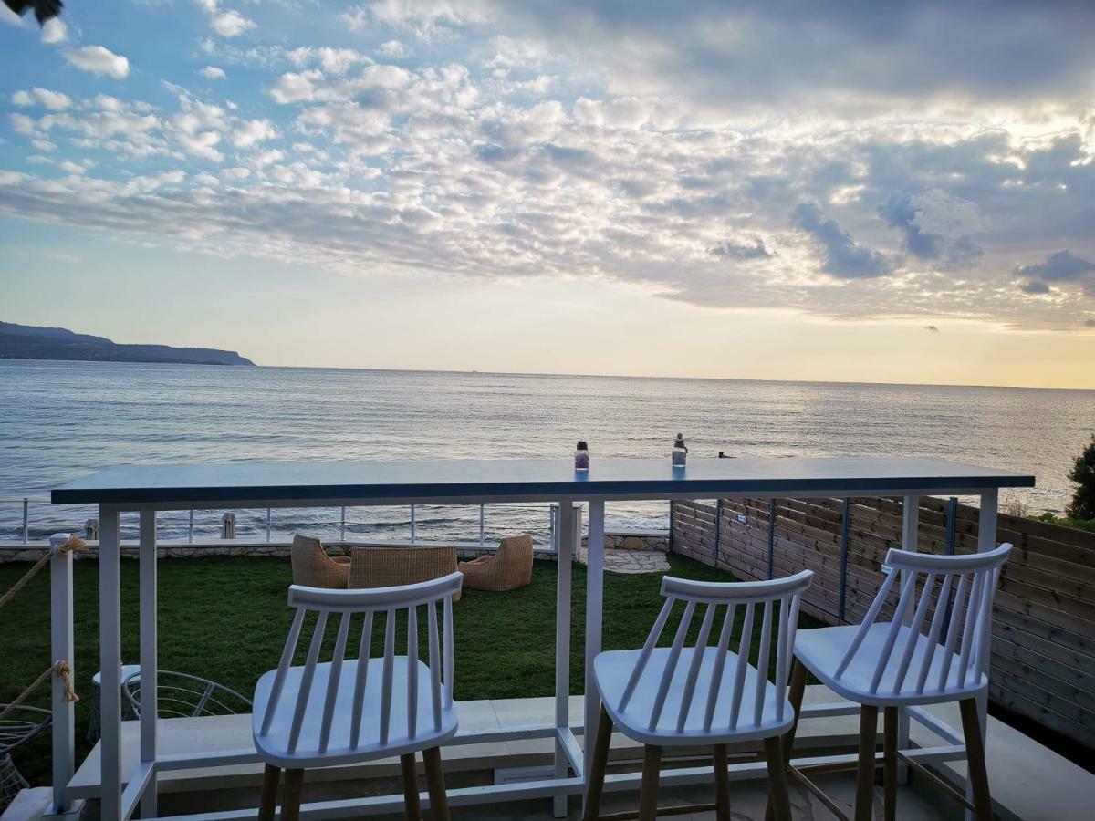 Asterina Seaside Apartments Kalýves Eksteriør bilde
